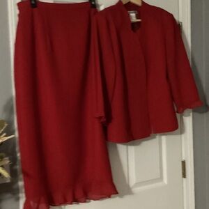 Chic Red Women's Skirt Set